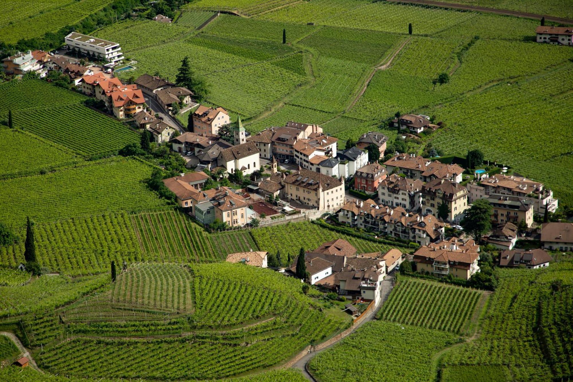 Hotel Magdalener Hof Bolzano Eksteriør bilde
